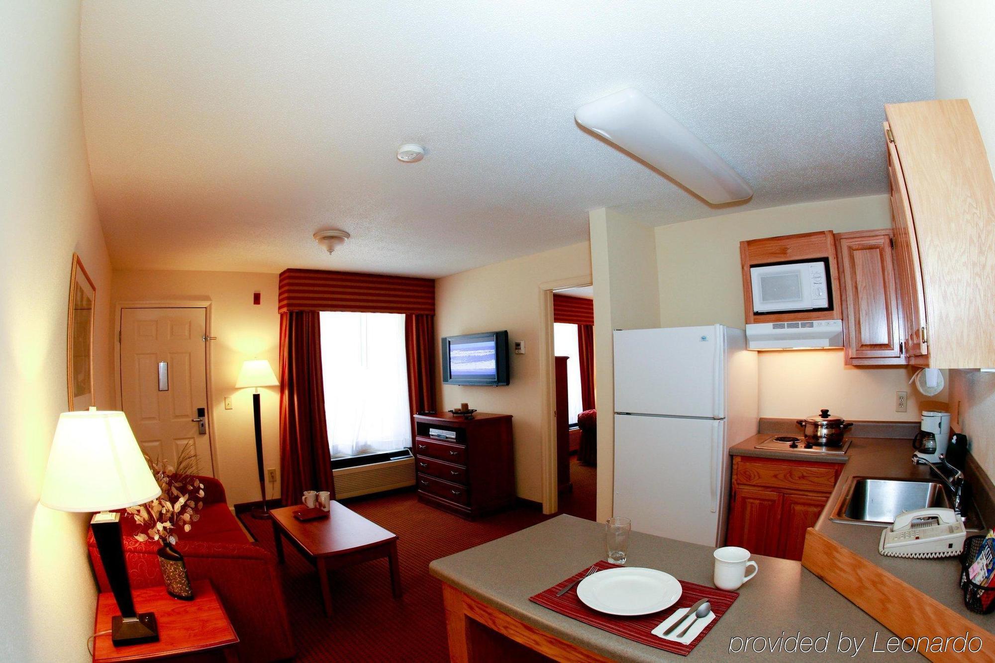 Intown Suites Extended Stay Auburn Al Exterior foto